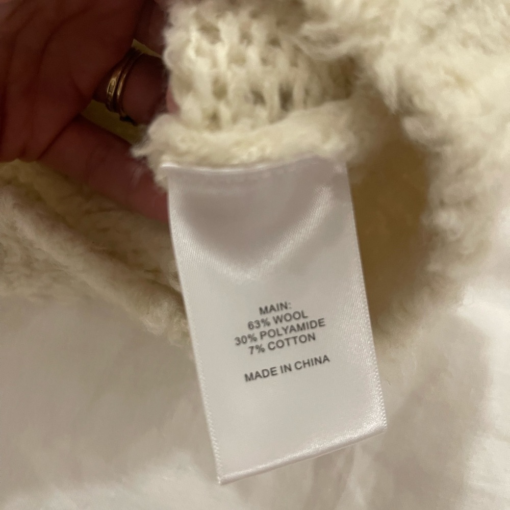 NWT Aje Alba Puff Sleeve Turtleneck Sweatee - Picture 3 of 5